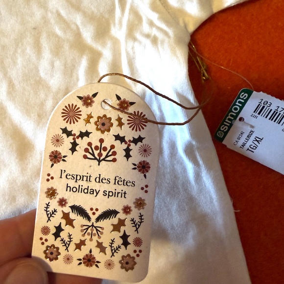 Off white and blue organic cotton winter pattern plaid pocket tee NWT - Picture 6 of 8